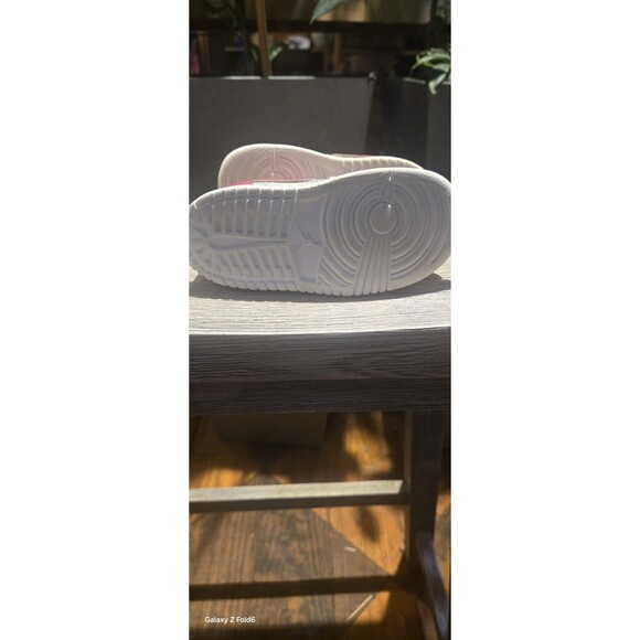 Toddler Nike Size 7c - Picture 4 of 4